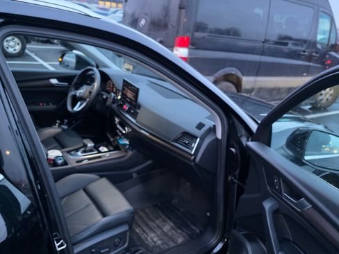 Used 2024 Audi Q5 2.0T Premium Plus image 9