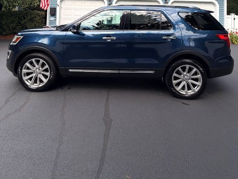 Used 2016 Ford Explorer Limited AWD/4WD image 9