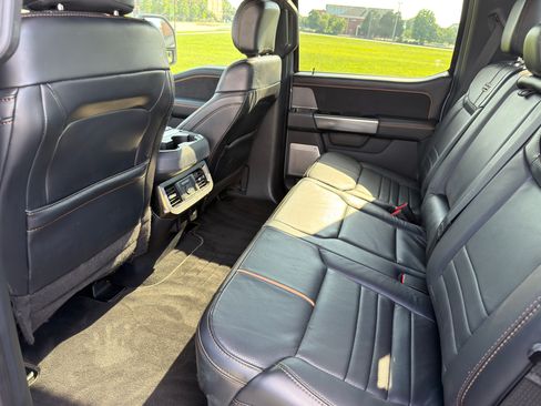 Used 2024 Ford F250 Platinum w/ Tremor Off-Road Package AWD/4WD image 11