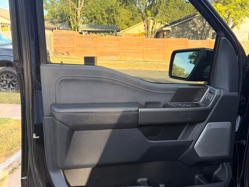 Used 2022 Ford F150 Lariat w/ Equipment Group 502A High AWD/4WD image 11