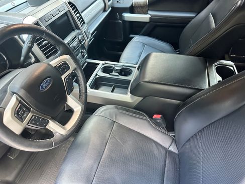 Used 2019 Ford F250 Lariat w/ Lariat Ultimate Package image 15