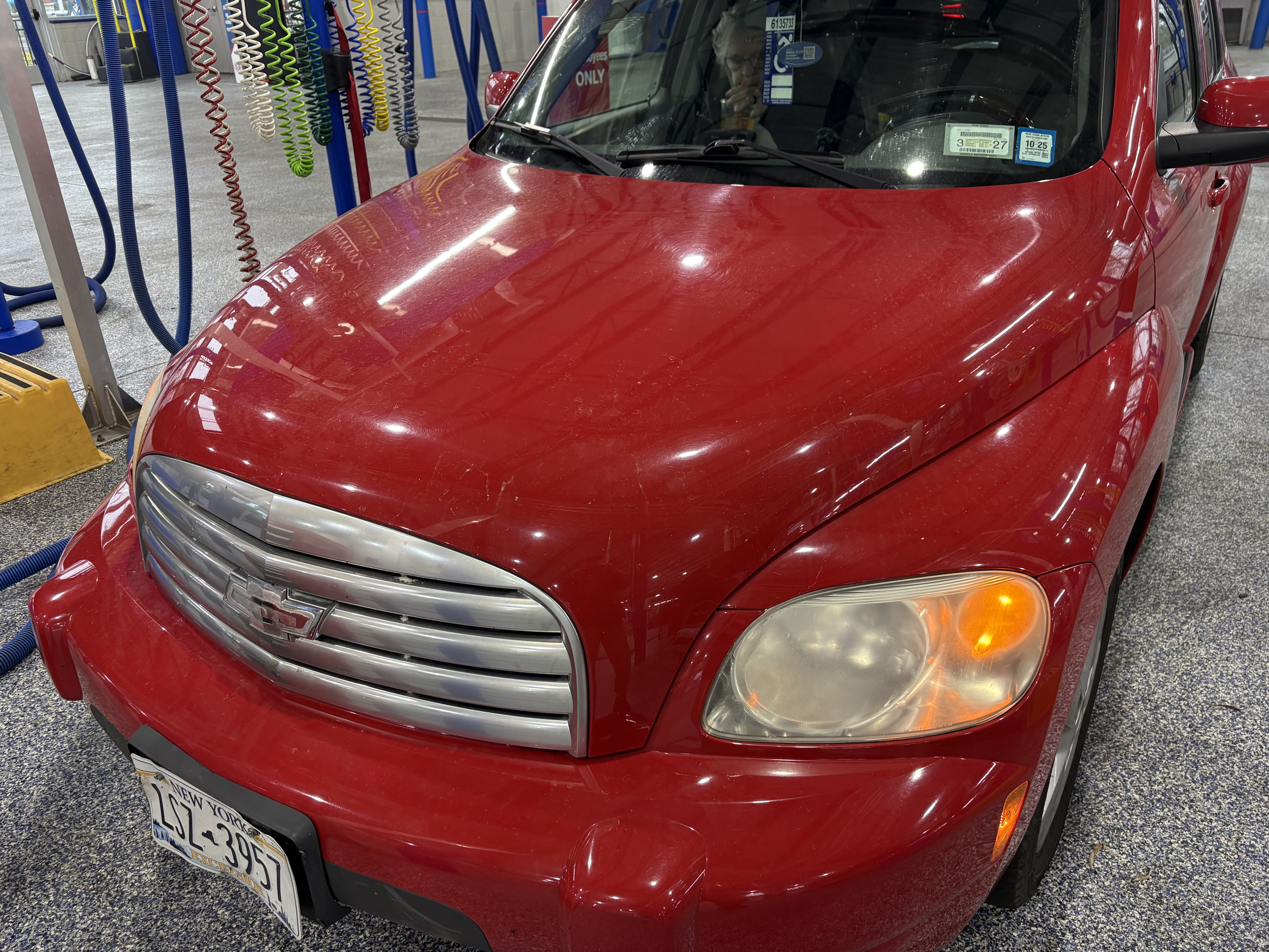 Used 2011 Chevrolet HHR LT FWD image 6