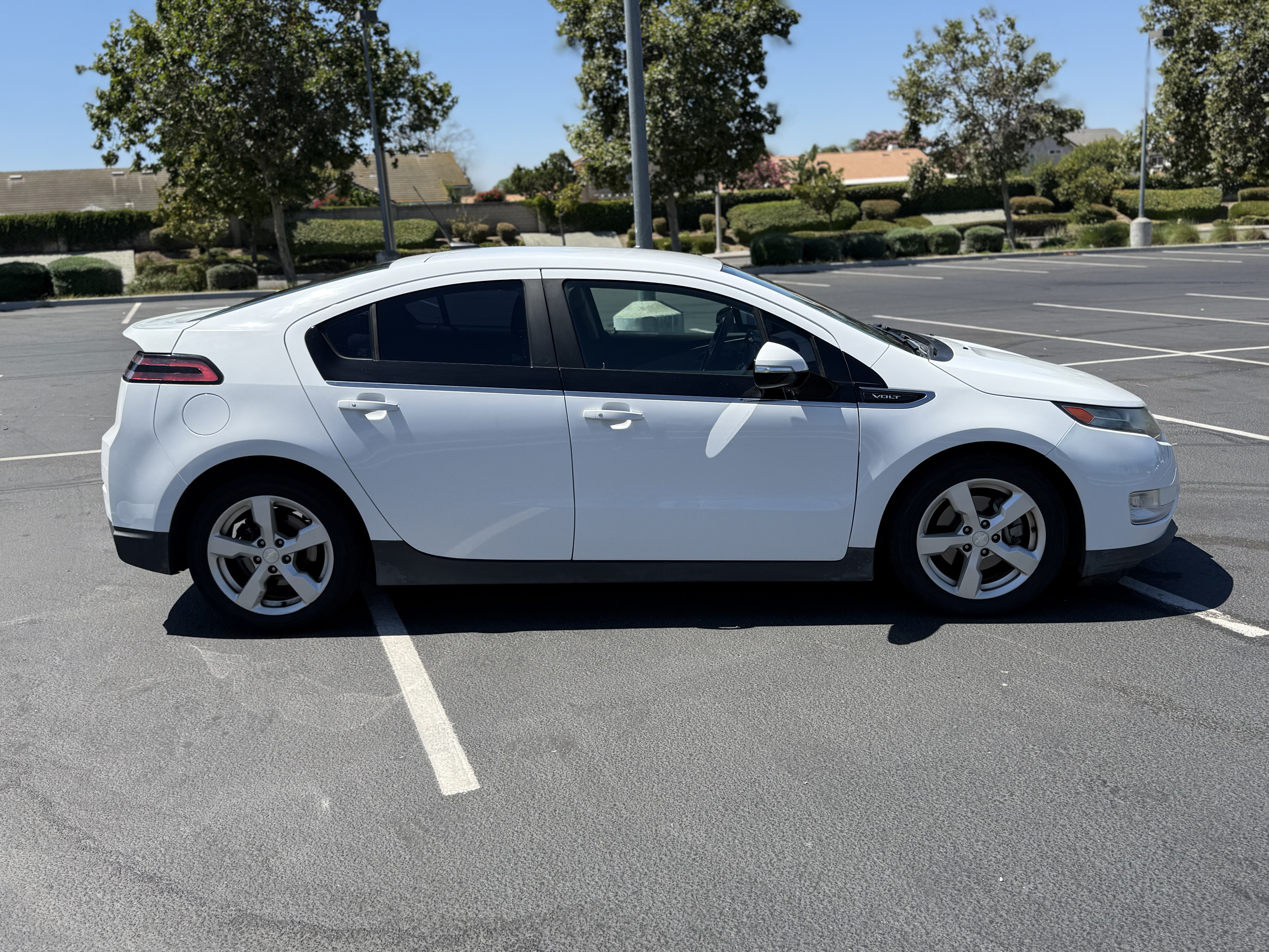 Used 2014 Chevrolet Volt FWD image 5