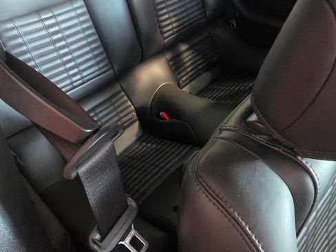 Used 2013 Ford Mustang Shelby GT500 RWD image 11