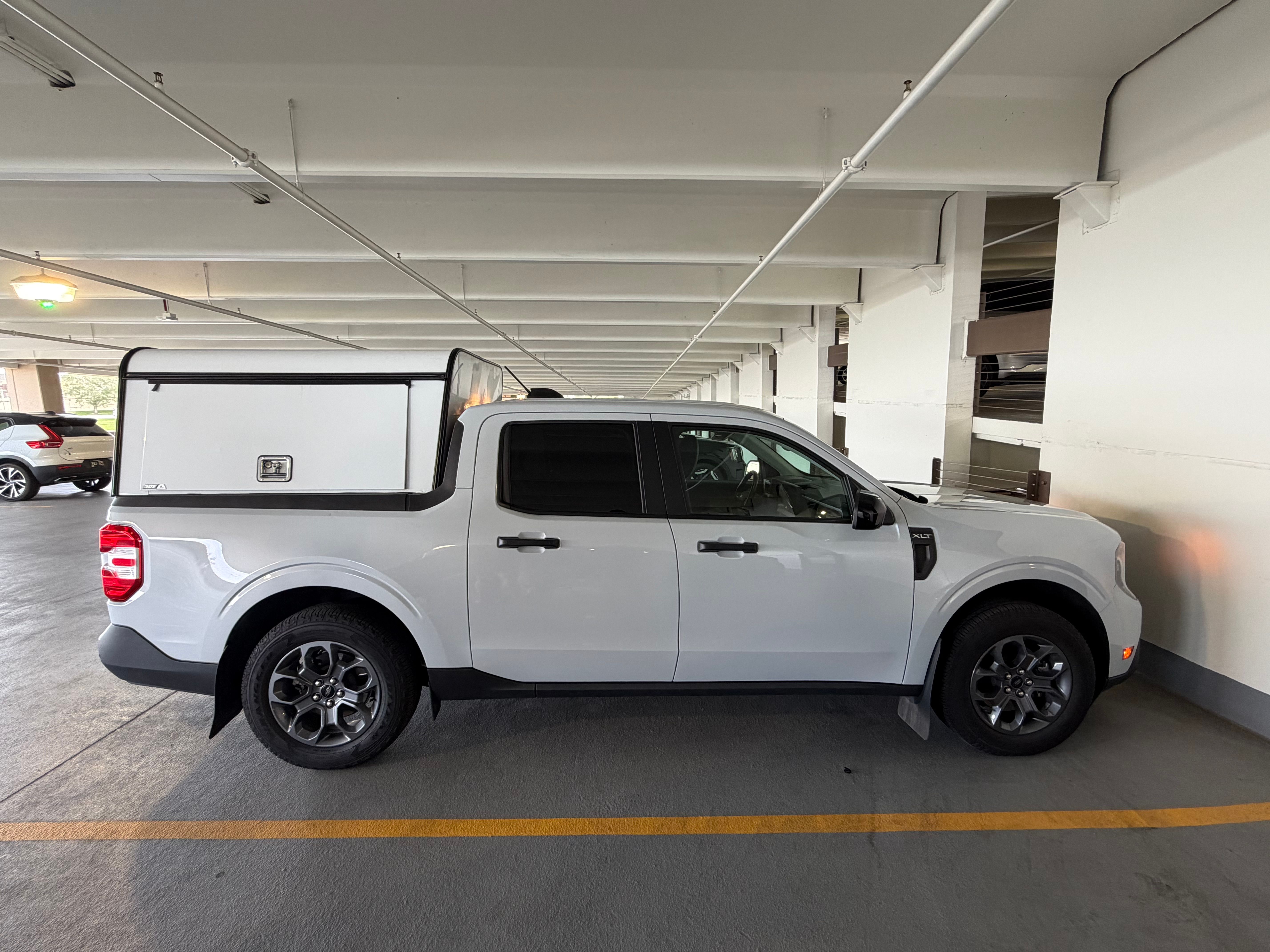 Used 2025 Ford Maverick XLT w/ Equipment Group 301A AWD/4WD image 6