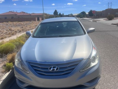 Used 2011 Hyundai Sonata GLS w/ Popular Equipment Pkg 2 FWD image 5