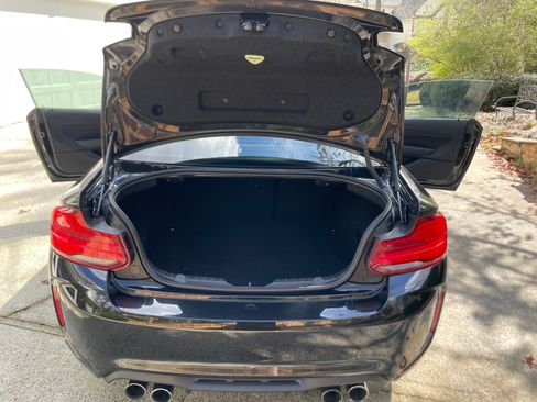 Used 2018 BMW M2 image 16