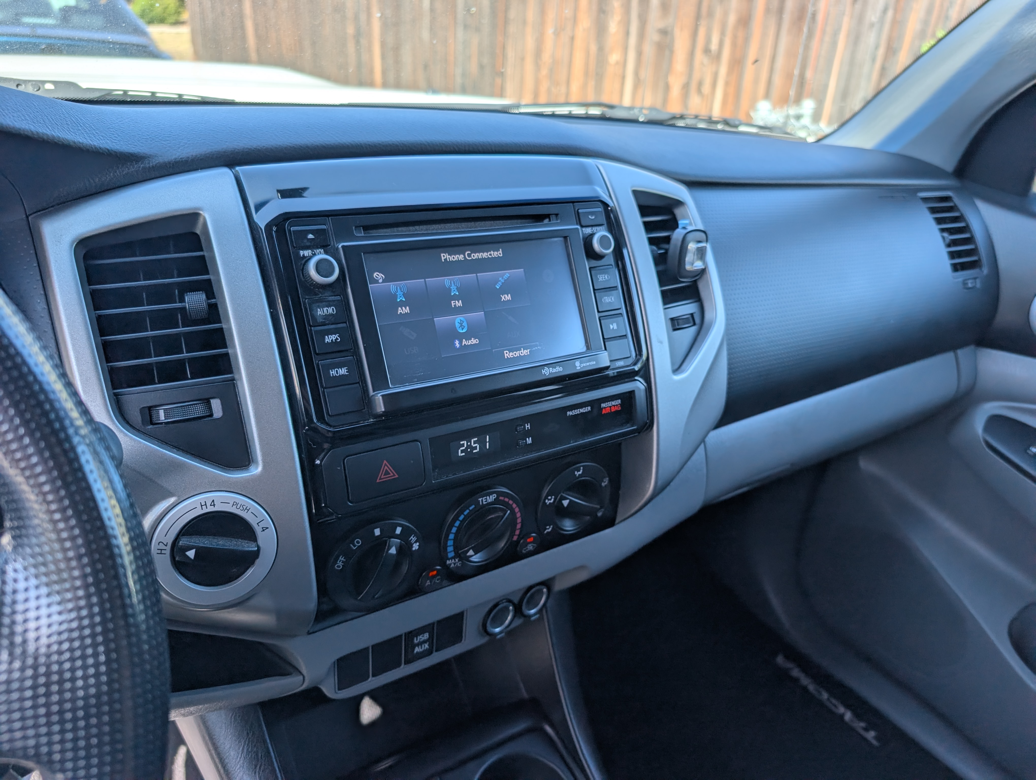 Used 2014 Toyota Tacoma 4x4 Access Cab V6 w/ TRD Sport Package image 11
