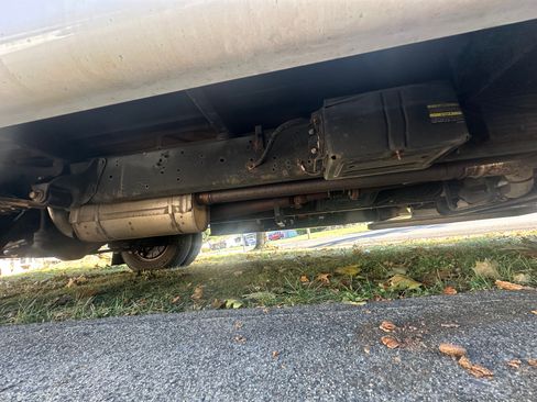 Used 2017 Ford E-350 and Econoline 350 Super Duty w/ Shuttle Bus Prep Package image 19