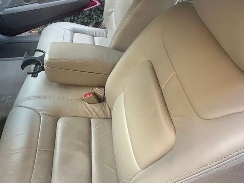 Used 1998 Cadillac De Ville Sedan image 12