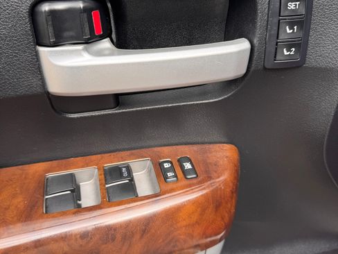 Used 2007 Toyota Tundra Limited image 14