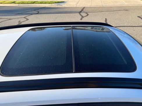 Used 2013 BMW X1 sDrive28i RWD image 2