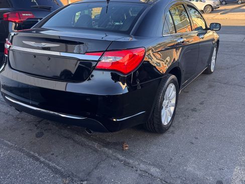 Used 2014 Chrysler 200 Limited w/ Sun/Sound Group image 4