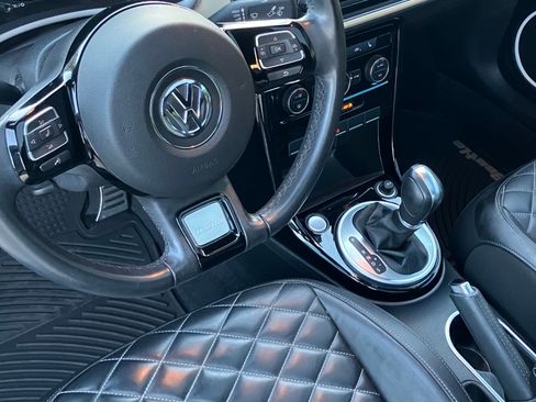 Used 2019 Volkswagen Beetle 2.0T Final Edition SEL FWD image 11