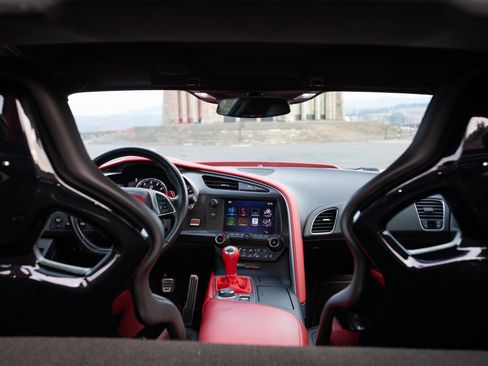 Used 2016 Chevrolet Corvette Z06 w/ 3LZ Preferred Equipment Group image 20