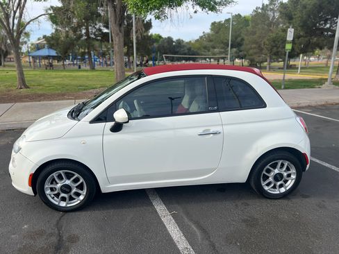Used 2013 FIAT 500 Pop w/ Beats Audio Pkg image 9