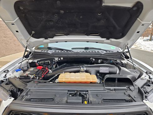 Used 2018 Ford F150 Raptor w/ Equipment Group 802A Luxury image 27