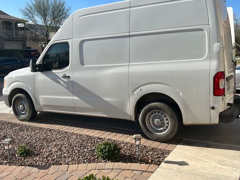 Used 2017 Nissan NV 3500 S w/ Power Basic Package image 4