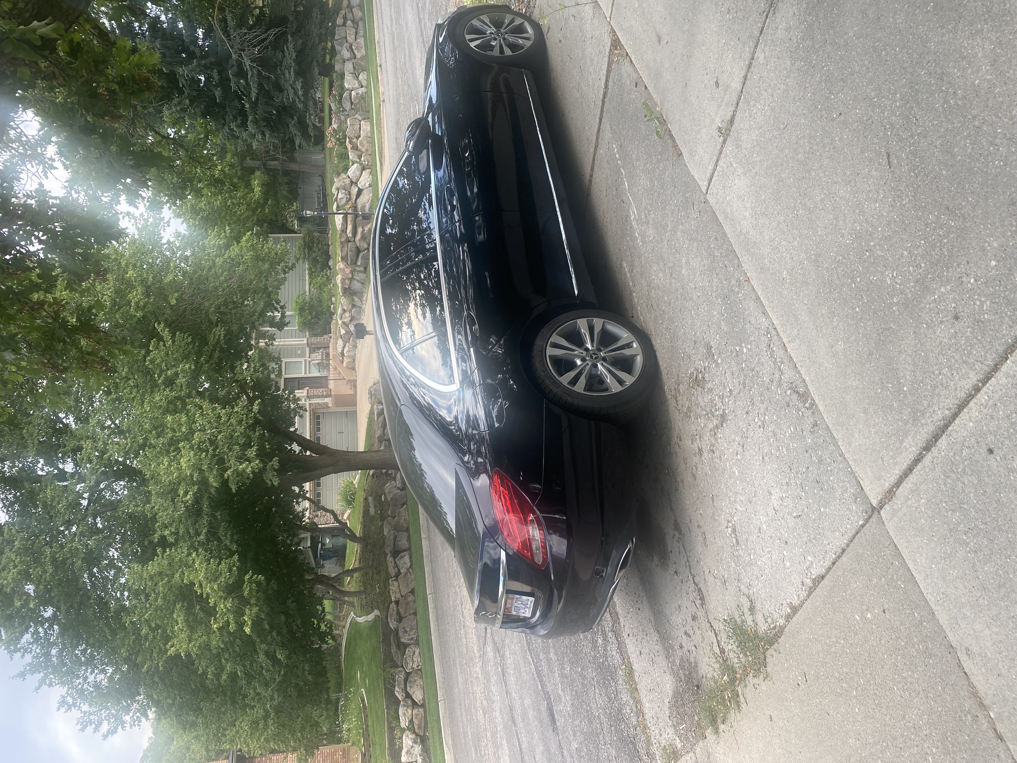 Used 2018 Mercedes-Benz C 300 Sedan image 4