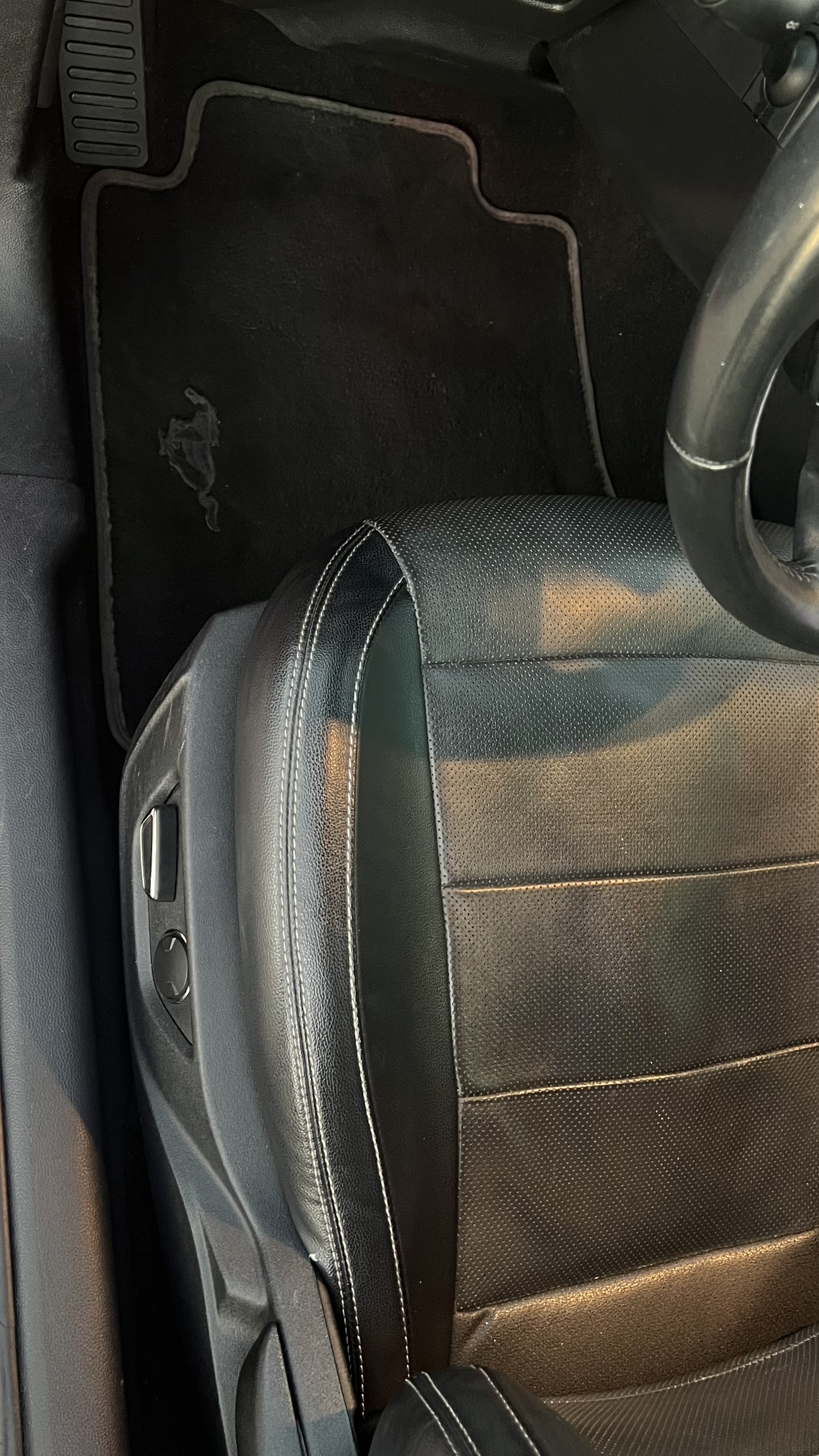 Used 2019 Ford Mustang GT Premium w/ GT Performance Package RWD image 22