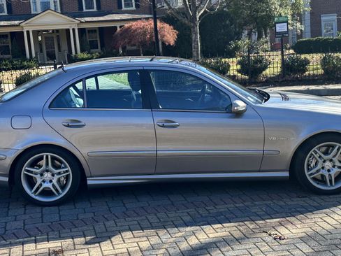 Used 2003 Mercedes-Benz E 55 AMG Sedan image 4