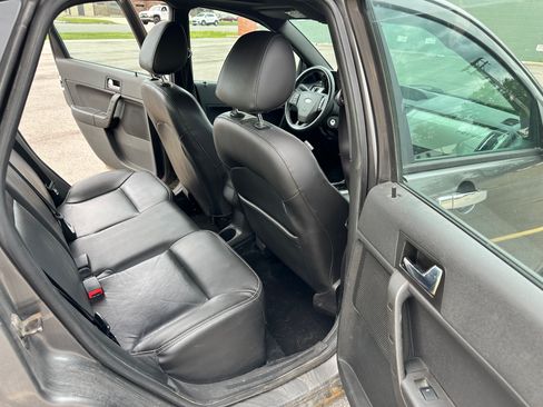 Used 2010 Ford Focus SEL FWD image 13
