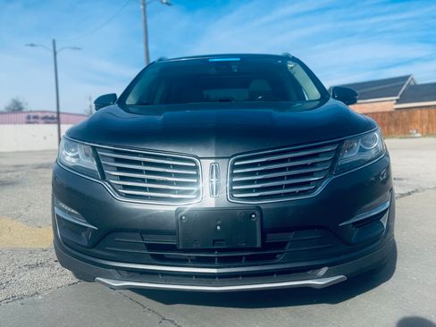 Used 2017 Lincoln MKC Reserve w/ Lincoln MKC Climate Package image 1