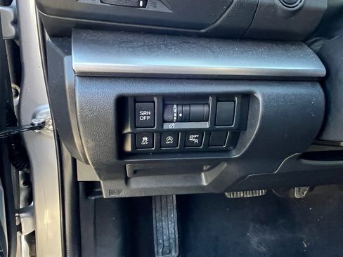 Used 2021 Subaru Crosstrek 2.5i Limited image 9