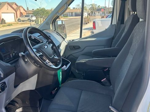 Used 2016 Ford Transit 350 XLT image 6