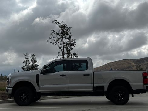 Used 2024 Ford F250 XL w/ STX Appearance Package AWD/4WD image 1