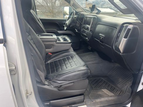 Used 2019 Chevrolet Silverado 3500 LT image 8