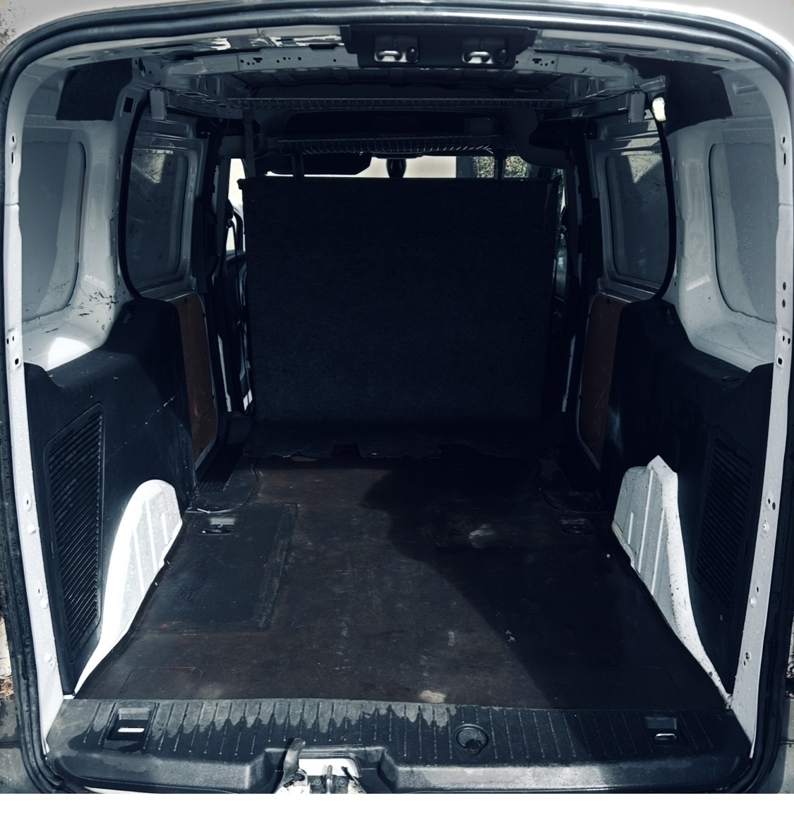 Used 2015 Ford Transit Connect XL FWD image 10