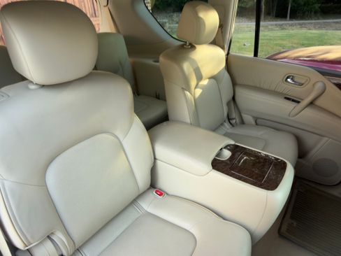 Used 2015 INFINITI QX80 2WD image 4