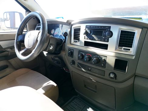 Used 2007 Dodge Ram 3500 Truck SLT image 12