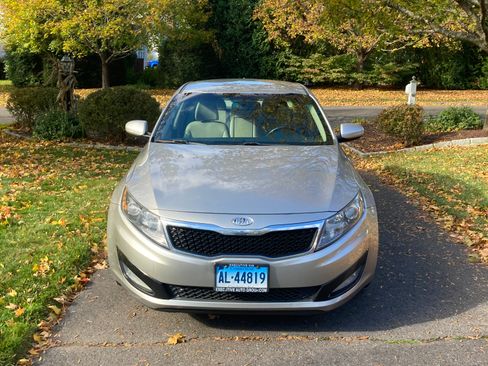 Used 2012 Kia Optima EX image 1