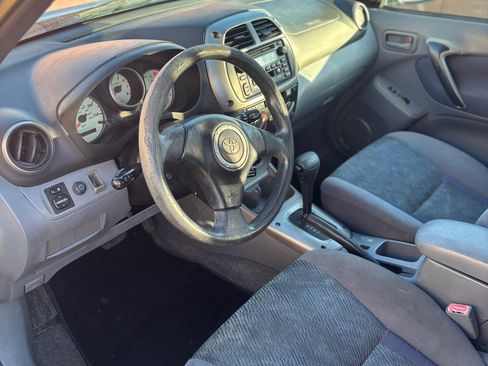 Used 2001 Toyota RAV4 2WD image 5