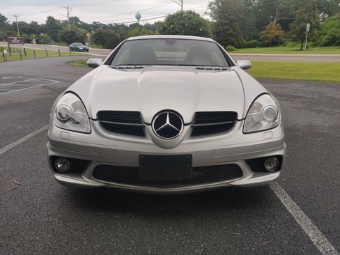 Used 2007 Mercedes-Benz SLK 55 AMG image 4