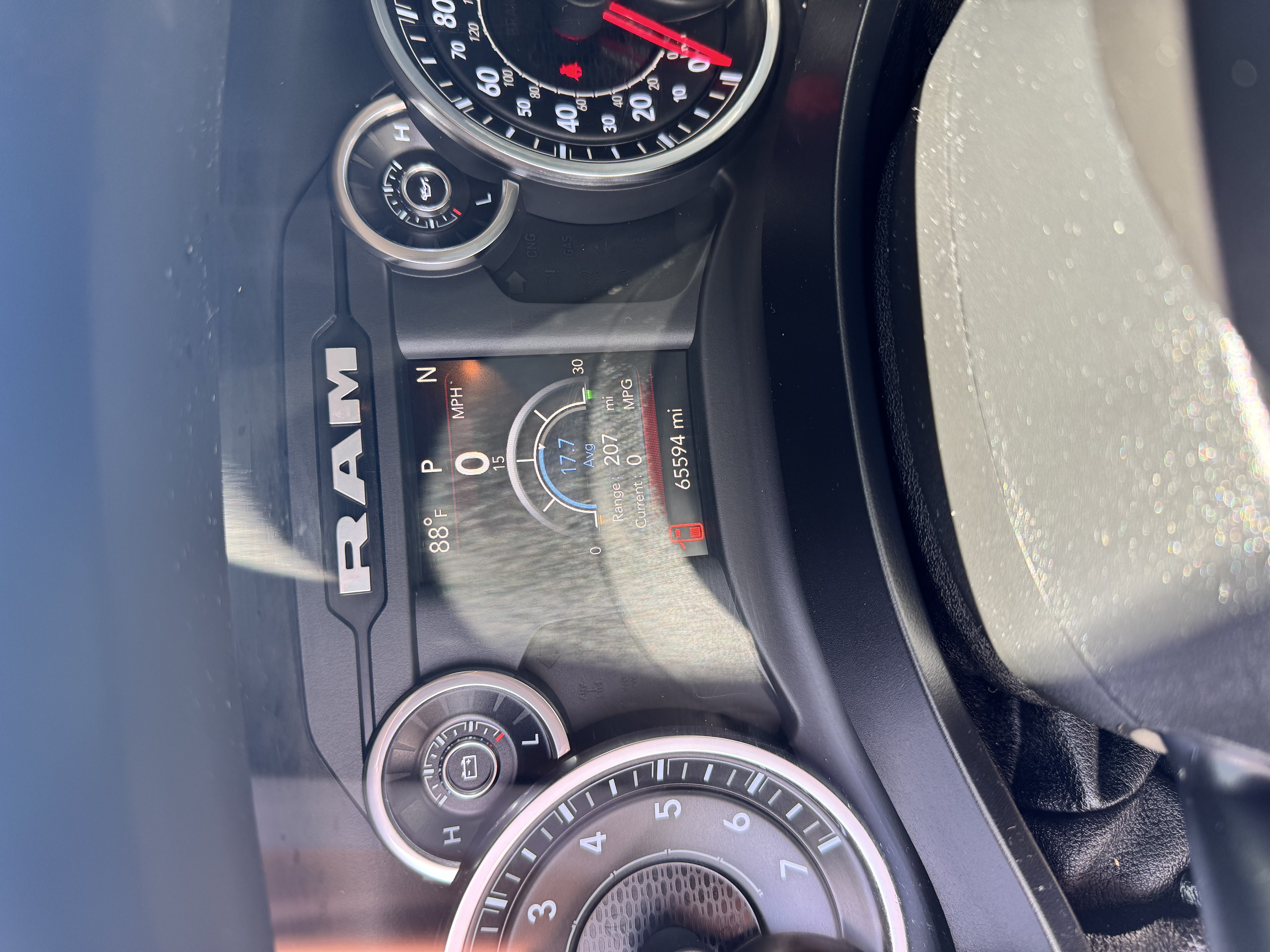 Used 2019 RAM 1500 Big Horn AWD/4WD image 8