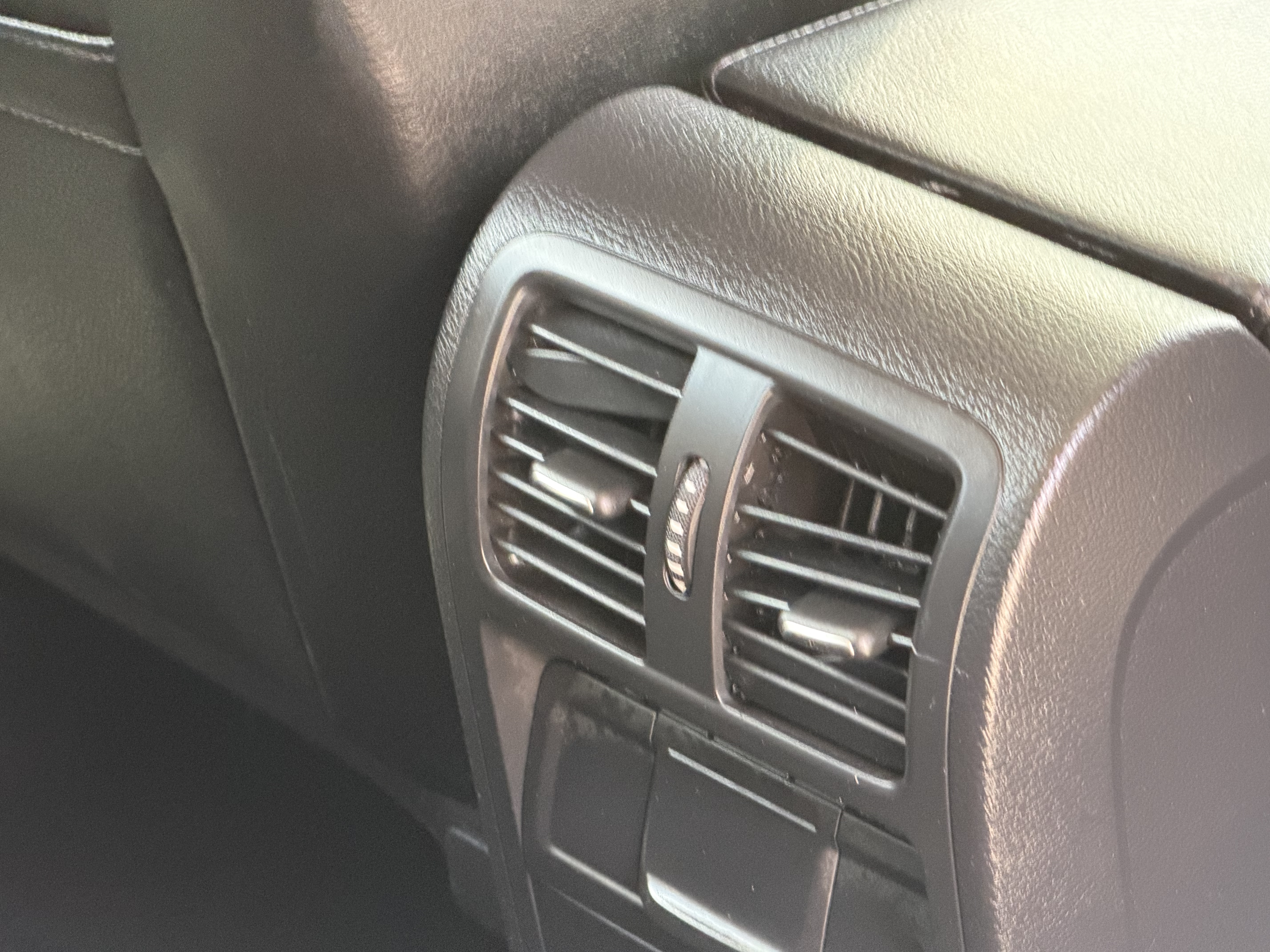 Used 2013 Volkswagen CC Sport Plus FWD image 31