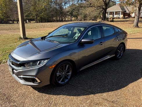 Used 2020 Honda Civic EX-L image 1