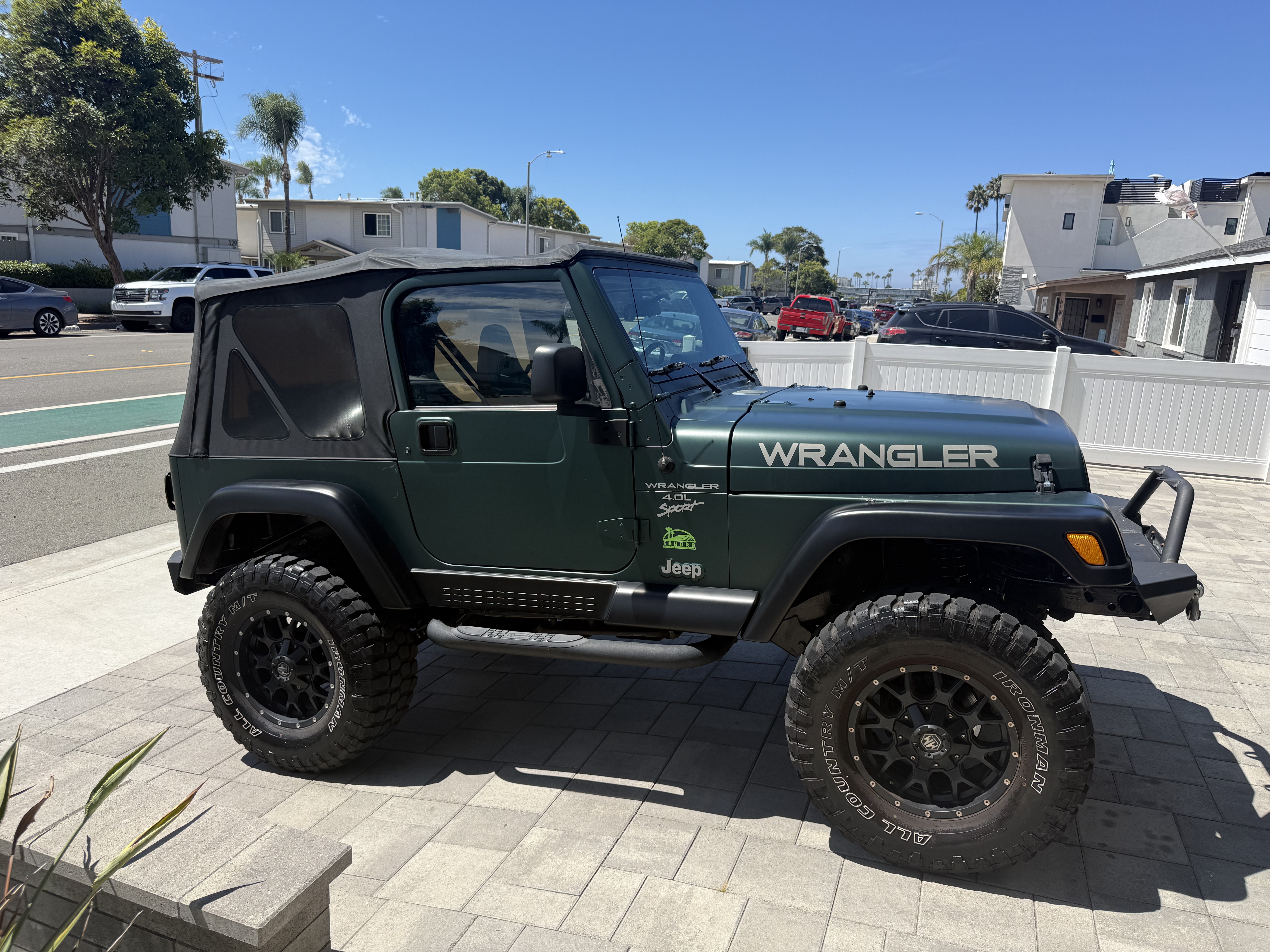 Used 2000 Jeep Wrangler Sahara AWD/4WD image 4