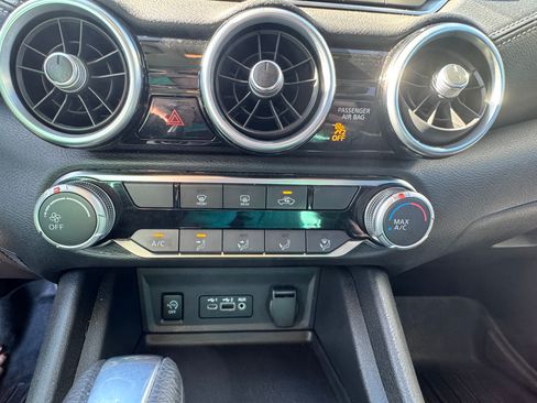 Used 2024 Nissan Sentra SV image 10