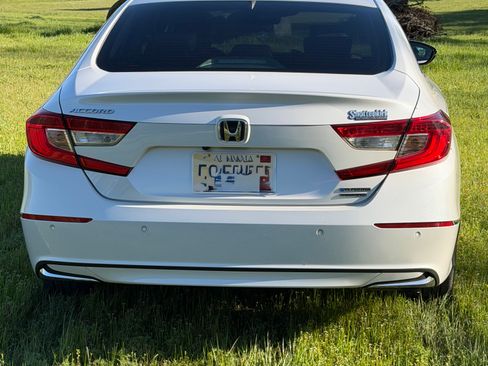 Used 2022 Honda Accord Touring image 5