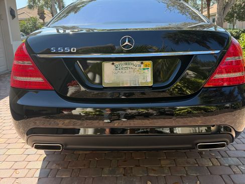 Used 2011 Mercedes-Benz S 550 S 550 4MATIC Sedan 4D image 15