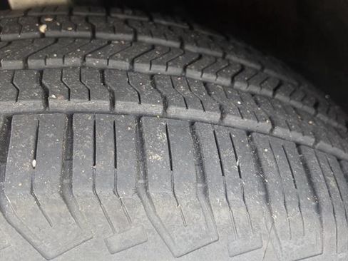 Used 2019 Jeep Grand Cherokee Limited image 5