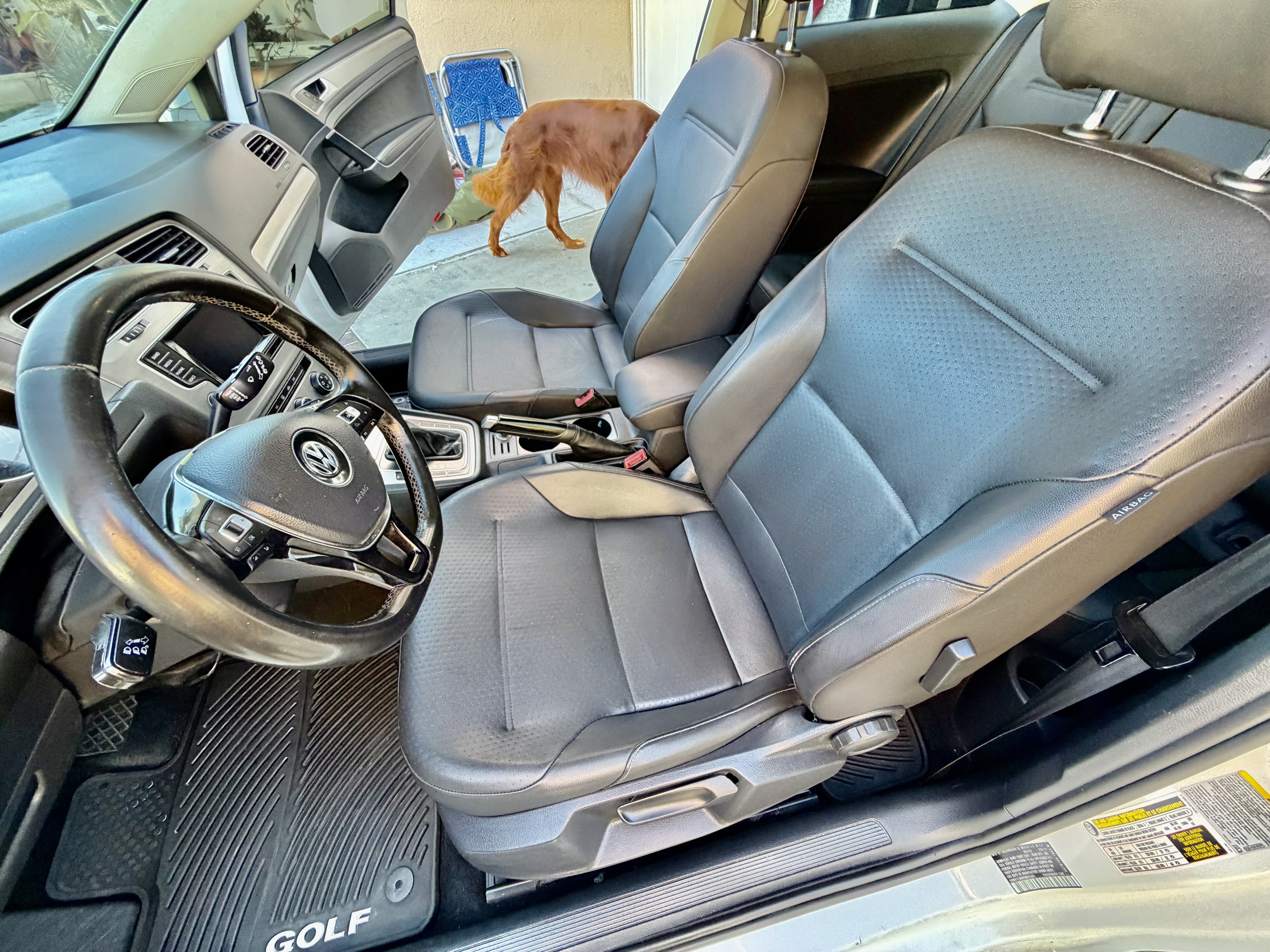 Used 2015 Volkswagen Golf S FWD image 13