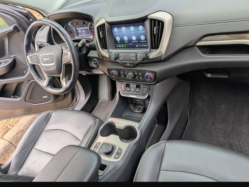 Used 2019 GMC Terrain Denali w/ Driver Alert Package II image 18