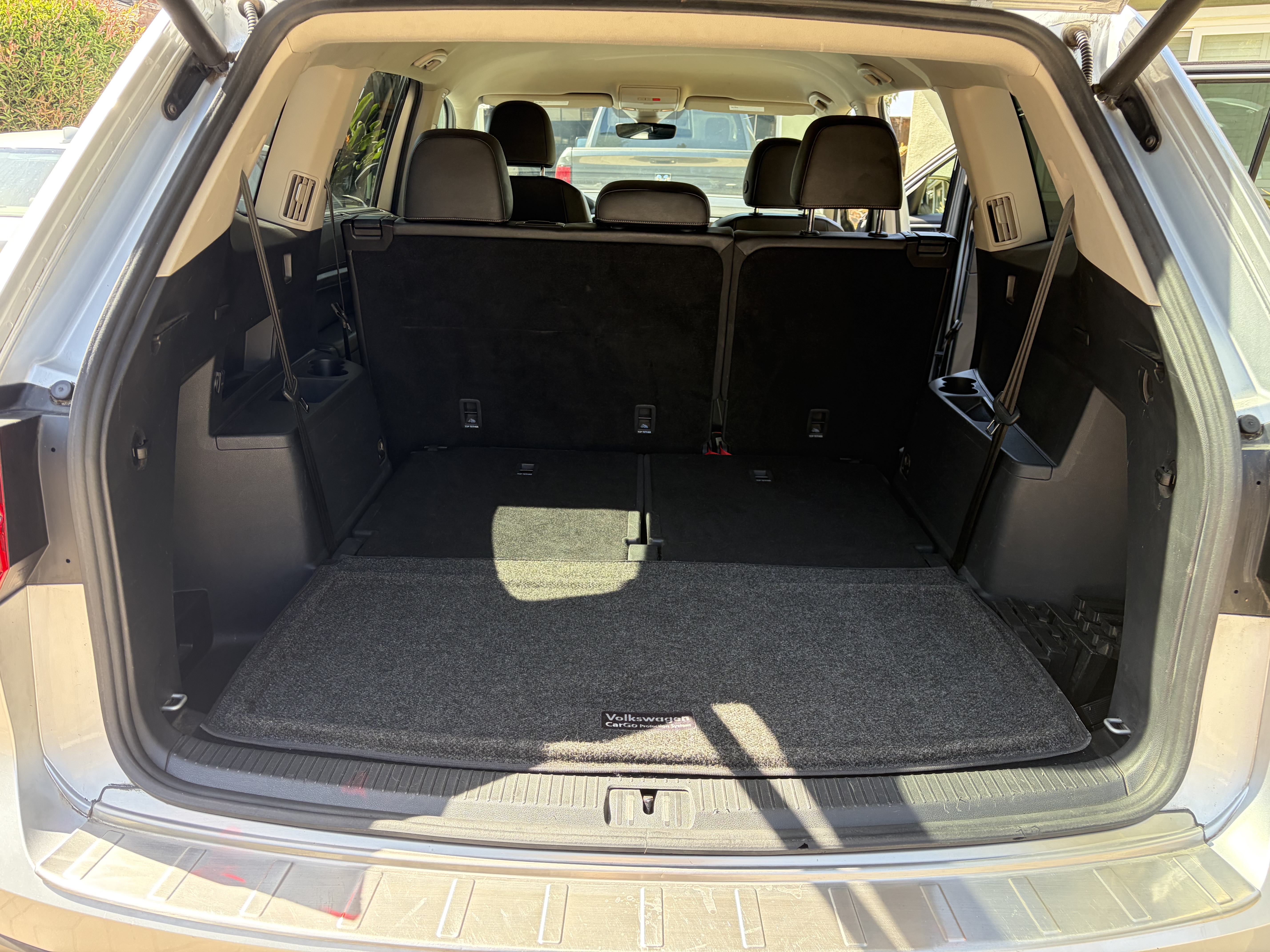 Used 2019 Volkswagen Atlas SE w/ Towing Package FWD image 6