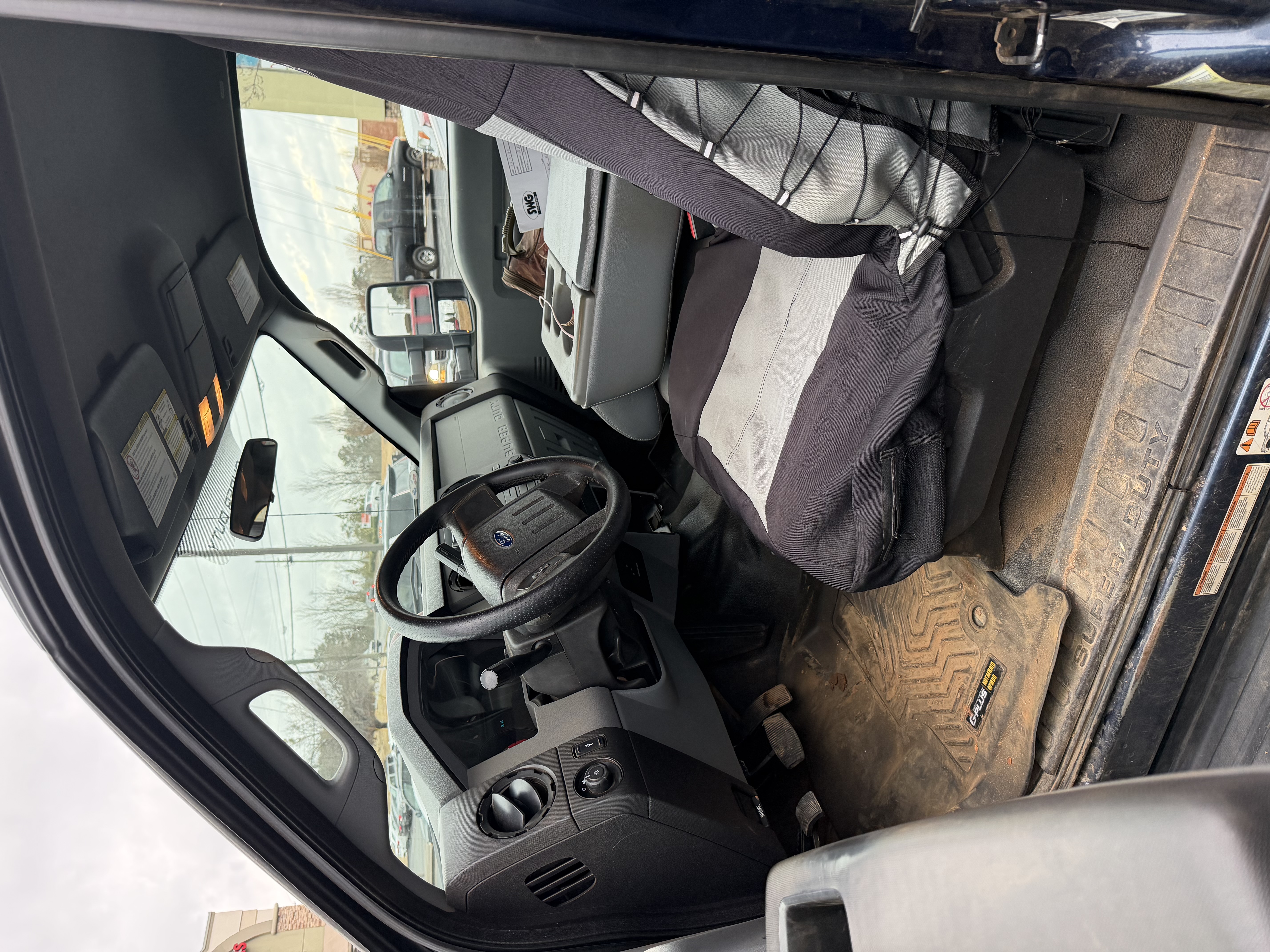 Used 2016 Ford F350 XLT w/ XLT Premium Package AWD/4WD image 8