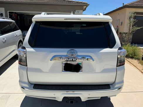 Used 2018 Toyota 4Runner Limited AWD/4WD image 6
